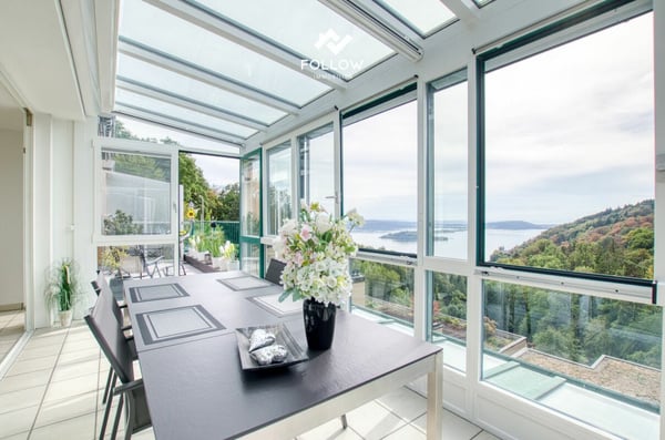 Panoramablick über den Bielersee: Modernisierte Attika-Traumwohnung in Twann 5