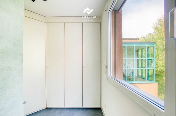 Panoramablick über den Bielersee: Modernisierte Attika-Traumwohnung in Twann 17