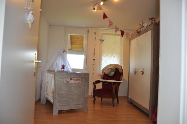4.5 - Zimmerwohnung mit gedecktem Balkon im Dorfkern von Seltisberg! 8
