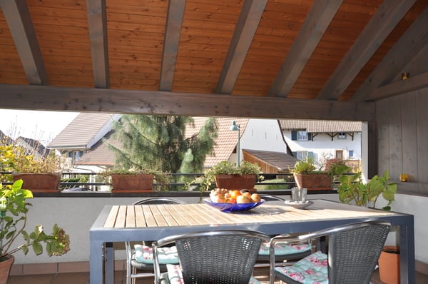 4.5 - Zimmerwohnung mit gedecktem Balkon im Dorfkern von Seltisberg! 2