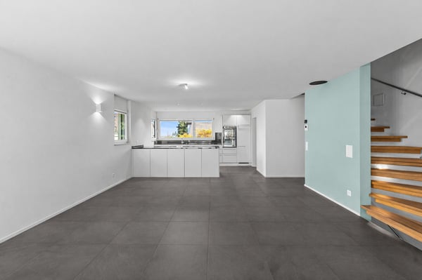 Doppeleinfamilienhaus an familienfreundlicher & ruhiger Lage! 3
