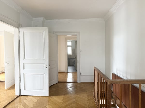 Duplex 4.5-Zimmerwohnung im 1. & 2. OG an bester Lage im Gundeli! 7
