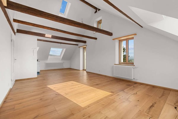 Mehrgeschossige Dachwohnung mit Balkon und fantastischer Aussicht! 4