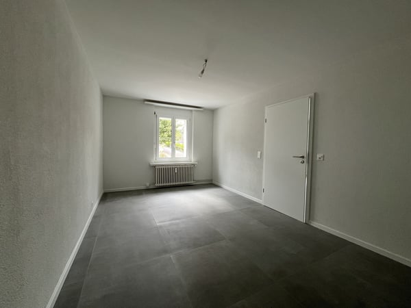 Gemütliche Hochparterre 3.5-Zimmerwohnung zu vermieten! 5