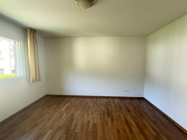 4.5-ZIMMERWOHNUNG MIT GROSSZÜGIGEM BALKON UND VIELSEITIGEN NEBENRÄUMEN 9