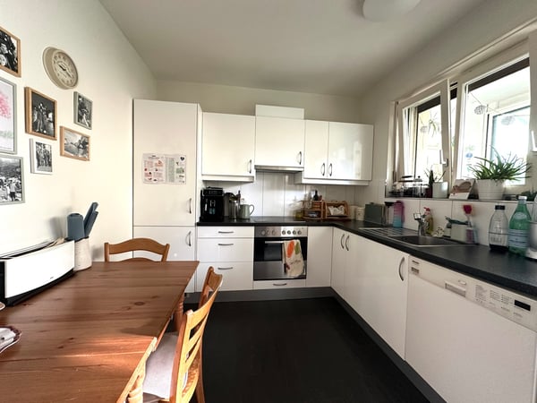 Attraktive 3.5-Zimmerwohnung mit Balkon an ruhiger Lage 2