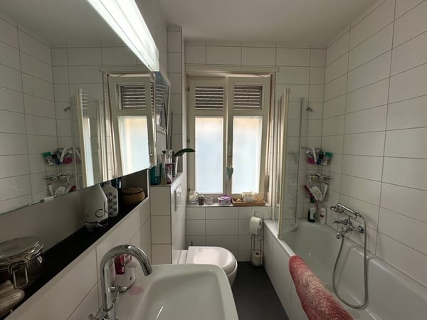 Attraktive 3.5-Zimmerwohnung mit Balkon an ruhiger Lage 1