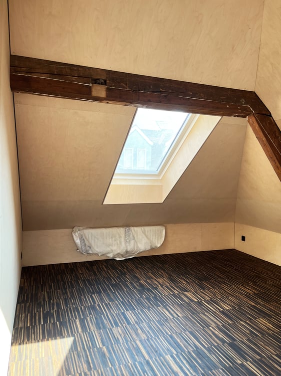 Sanierte Dachwohnung mit Balkon im St. Johann! 6