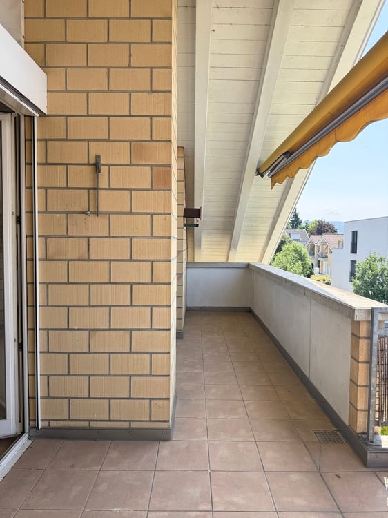 Charmante Dachwohnung an stadtnaher und sonniger Lage! 5