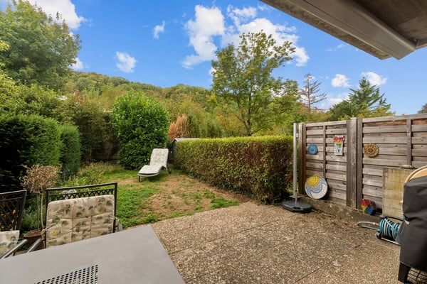 Familienfreundliches 7.5-Zimmer-Reihenhaus im STWE in Riehen! 3