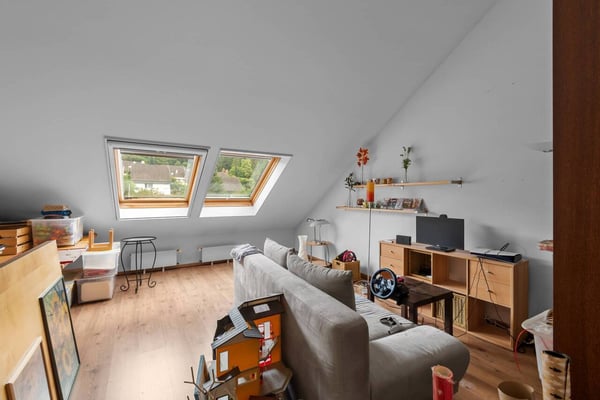 Familienfreundliches 7.5-Zimmer-Reihenhaus im STWE in Riehen! 12