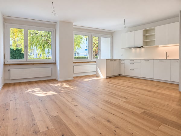 Frisch renoviert - neuwertige 4.5-Zimmer Erdgeschosswohnung in Horgen! 1