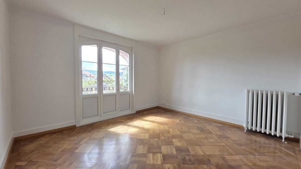 3 PIÉCES TOUT CONFORT AU REZ INF. 2