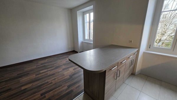 JOLI APPARTEMENT A LOUER 4