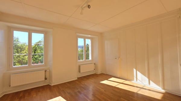 APPARTEMENT AVEC TERRASSE COMMUNE ET GARAGE 4