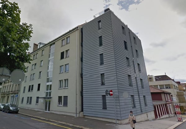 Superbe et grand appartement au centre-ville 12