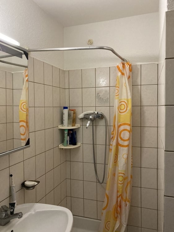 STUDIO MEUBLE AU CENTRE-VILLE 5