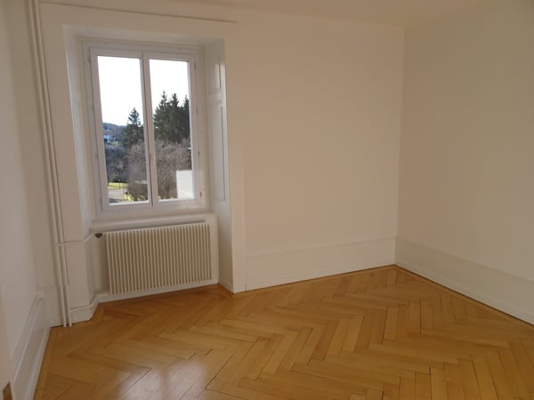 4.5 pièces tout confort dans quartier calme 9