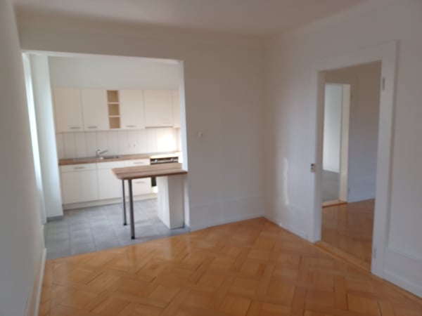 4.5 pièces tout confort dans quartier calme 3