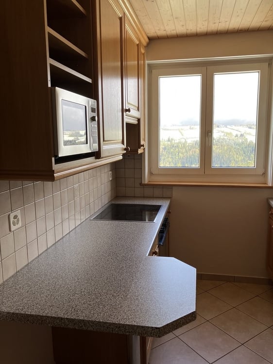 2 PIECES DANS JOLIE PETITE MAISON 2