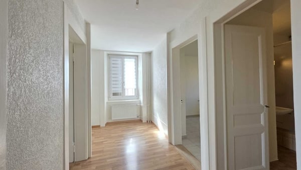Joli appartement de 2 pièces proche des commodités 4