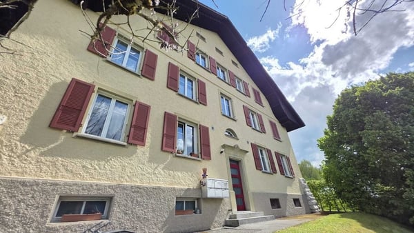 Appartement 4 pièces au rez-de-chaussée 12
