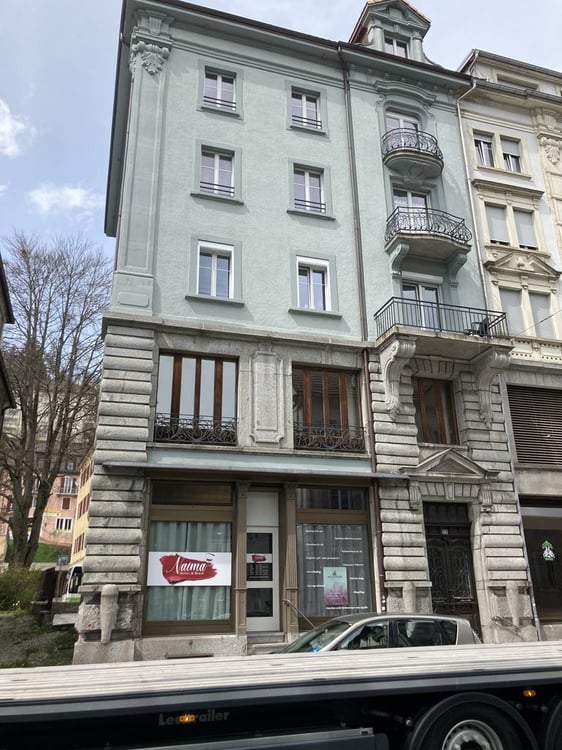 A louer bel appartement au Locle 2