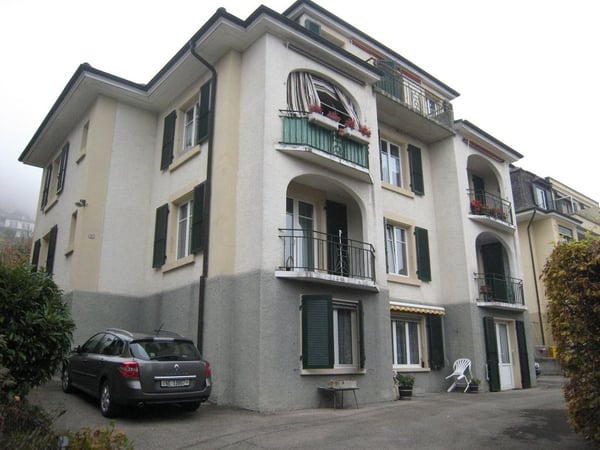 3 pièces avec balcons dans petite maison 10