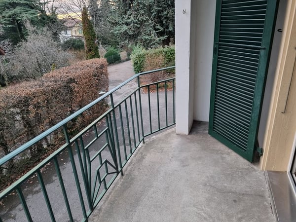 3 pièces avec balcons dans petite maison 9