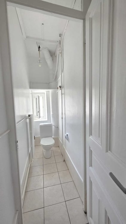 Appartement lumineux et rénové au centre-ville 8