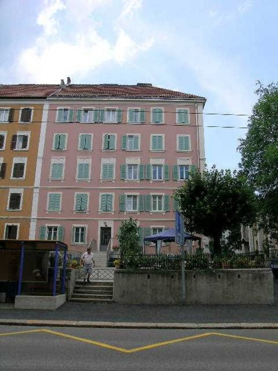 JOLI LOGEMENT RAFRAICHI ET LUMINEUX 9