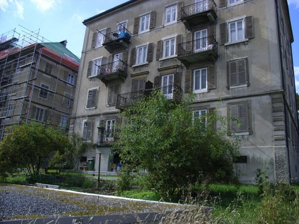 APPARTEMENT 1 PIECES AVEC BALCON PROCHE DES COMMODITES 8