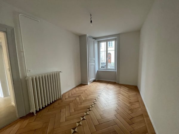 Charmant appartement de 2 pièces au rez-de-chaussée - Bienne 8