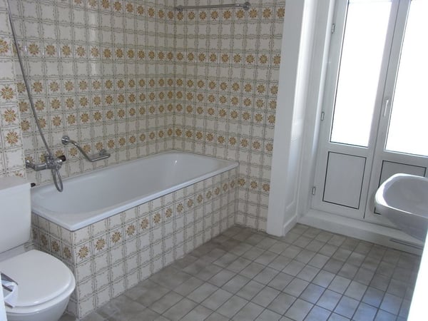 Appartement de 4 pièces en ville avec balcon 5