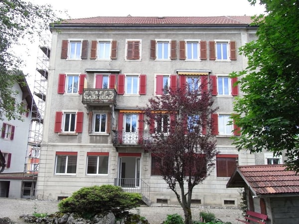 GRAND LOGEMENT A LOUER AVEC ACCES AU JARDIN COMMUN 10