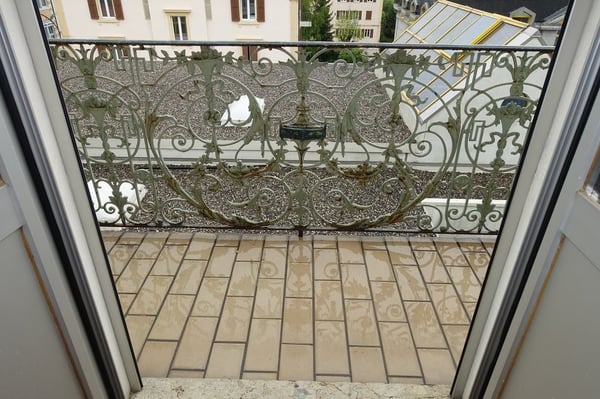 JOLI LOGEMENT AVEC BALCON 5