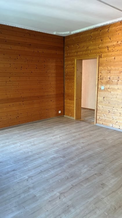 Appartement de 3 pièces au 4ème étage en centre ville 12