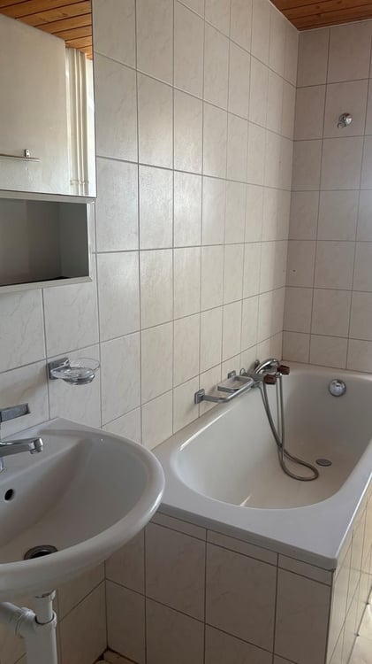 Appartement de 3 pièces au 4ème étage en centre ville 10