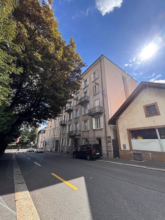 Appartement de 3 pièces au 4ème étage en centre ville 1