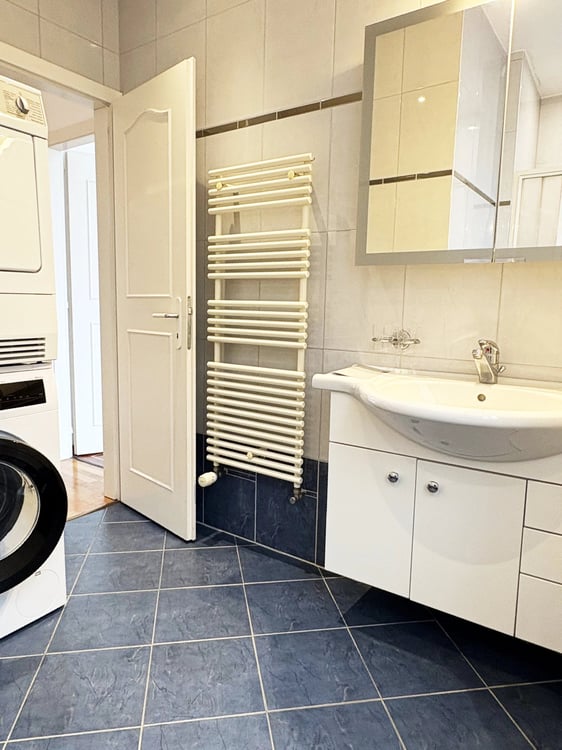 Appartement de 1.5 pièces avec terrasse au coeur de Montreux 7