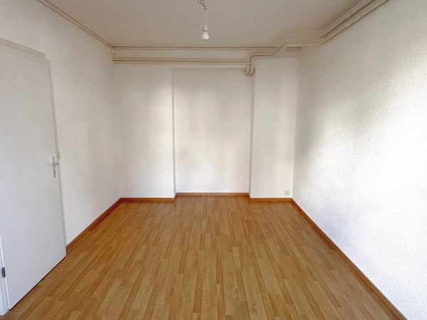 Spacieux 3.5 pièces dans la vieille ville de Montreux. 7