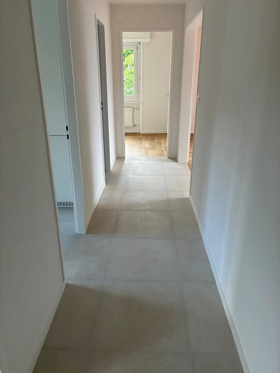 Bel appartement entièrement rénové avec vue sur le lac et les montagnes situé au coeur de Chexbres 6