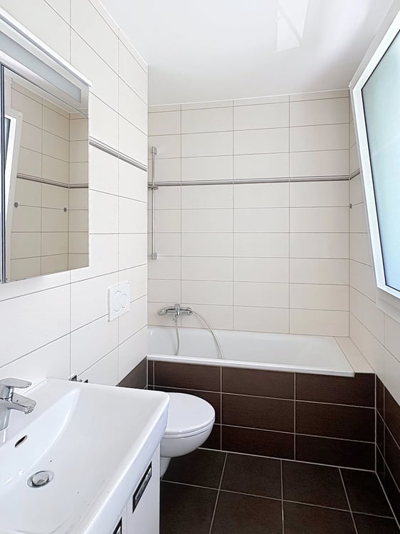Bel appartement de 4,5 pièces situé à deux pas du lac et de toutes les commodités 8