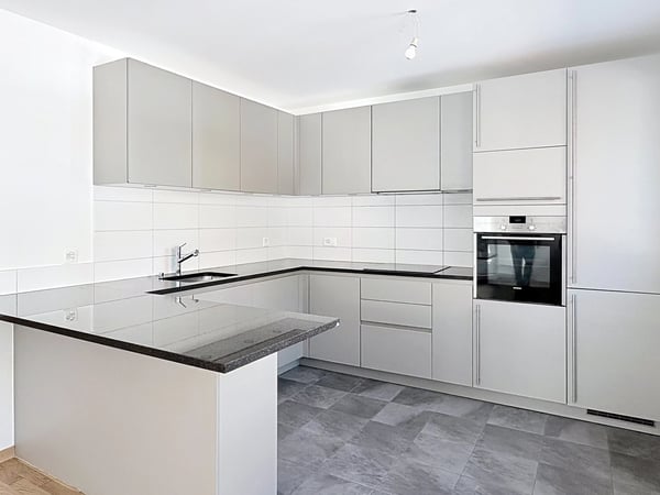 Bel appartement de 4,5 pièces situé à deux pas du lac et de toutes les commodités 2
