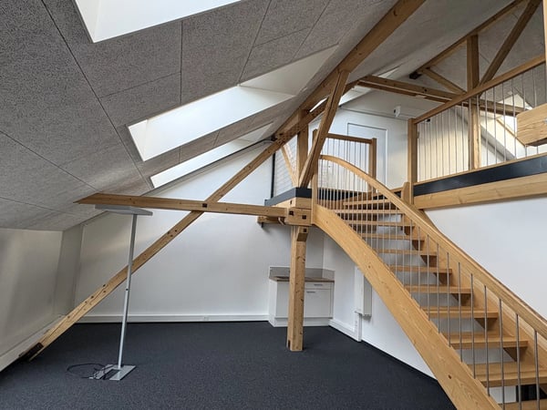 Belle surface commerciale de 90 m2 en duplex dans l'ancien arsenal à Bex 3