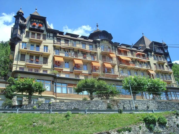 Spacieux appartement de 4,5 pièces avec vue panoramique sur le lac 1