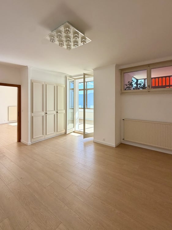 Spacieux appartement de 4,5 pièces avec vue panoramique sur le lac 5
