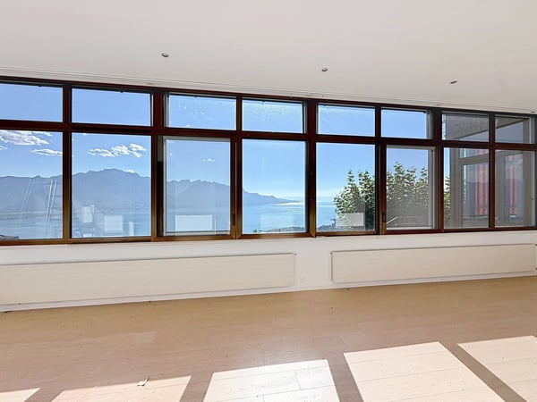 Spacieux appartement de 4,5 pièces avec vue panoramique sur le lac 2