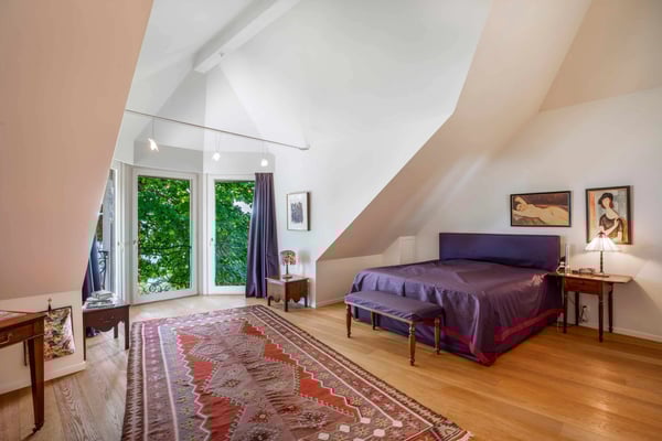 Propriété de Maître de 2 pièces avec piscine extérieure 12