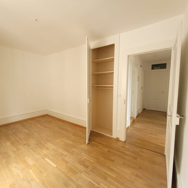 Appartement lumineux de 3.5 pièces avec balcon à Neuchâtel 10